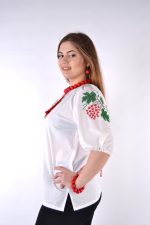 ПРИХОВАНА. Красива жіноча вишиванка штапель - Зображення 3