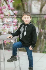 Вишиванка для хлопчиків "Еней" з чорного домотканого полотна - Зображення 8