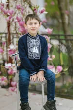 Вишиванка для хлопчиків "Коловорот" з домотканого полотна темно-синій, біла вишивка - Зображення 4