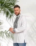 Вишиванка чоловіча "Святослав" біле домоткане полотно, вишивка черним - Зображення 5